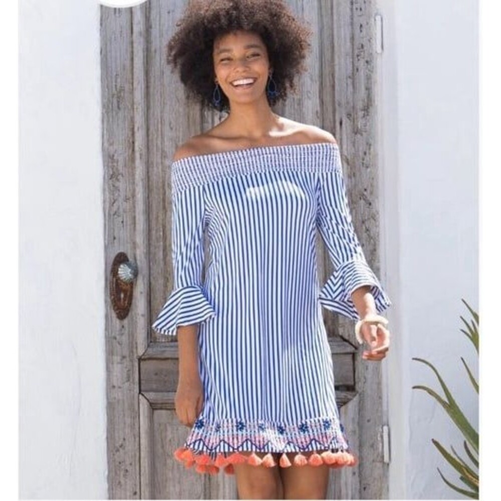 Cabana Life St. Barts Off the Shoulder Dress
Women’s Medium